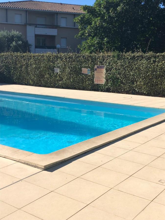 Beziers Appt Climatise Dans Residence Avec Piscine Exterior photo